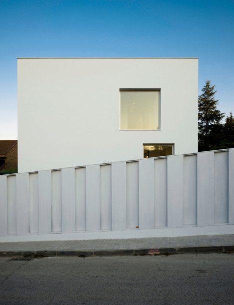 House-H-by-Bojaus-Arquitectura-features-